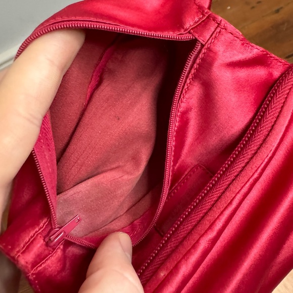 Prada Logo Pouch Cosmetics Red Nylon Leather Roll Out Authentic - Picture 11 of 15